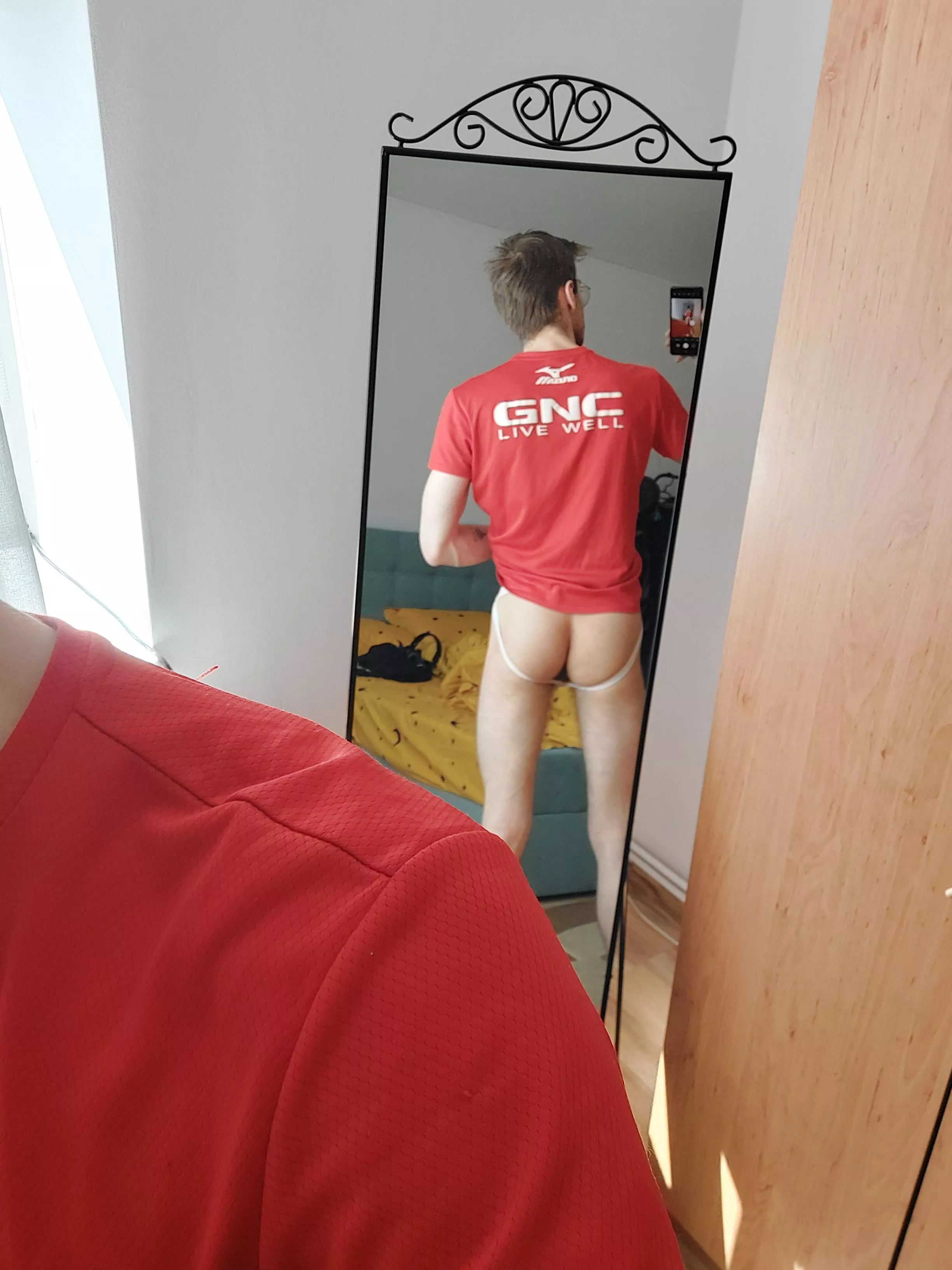 i need a tongue in there