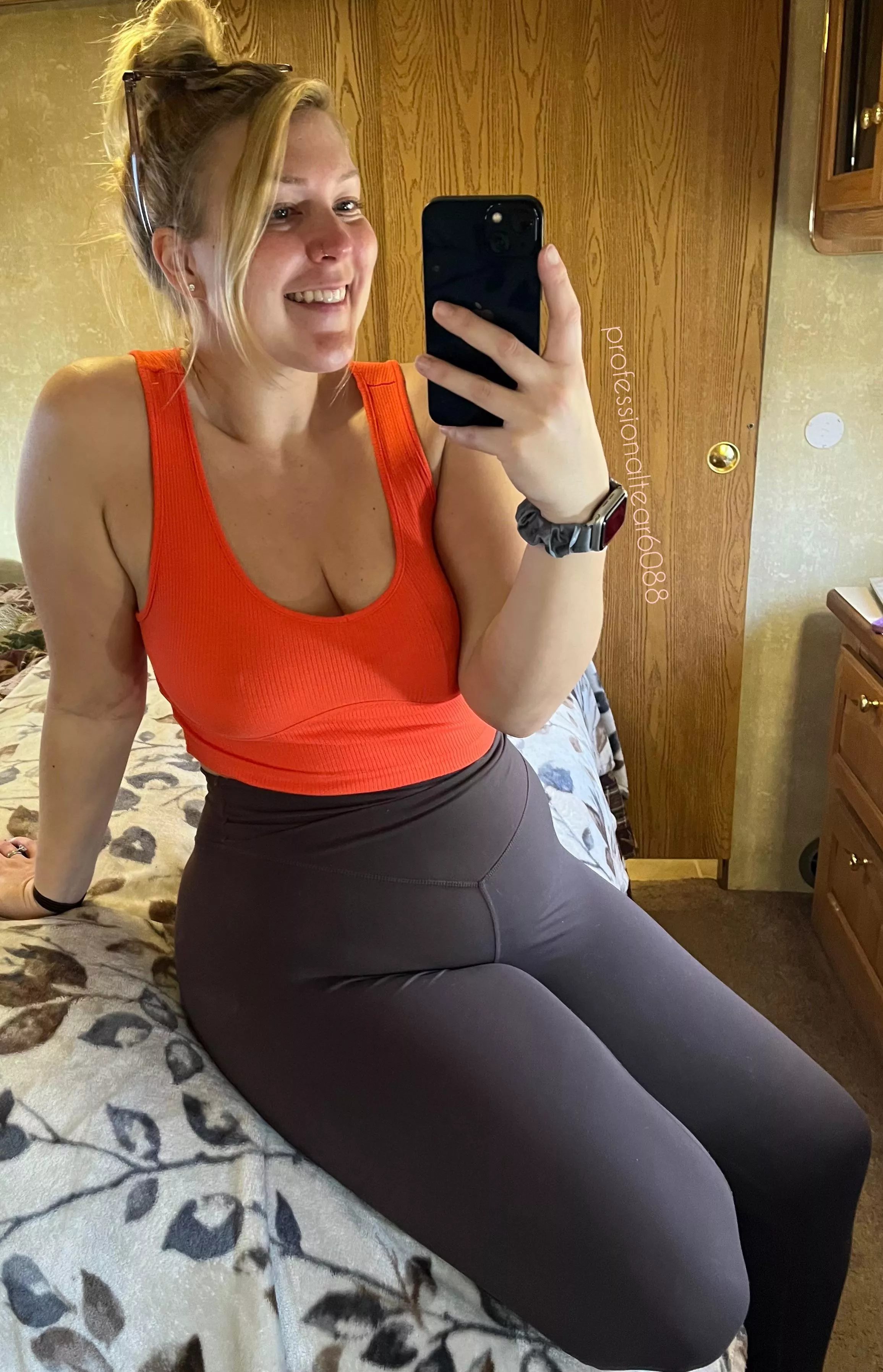 I’m the milf that’s cute and sexy