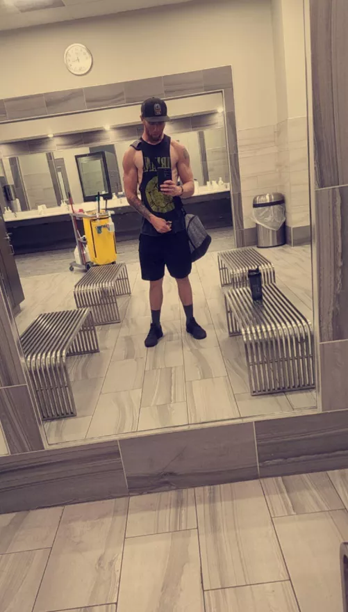 Leaving the Gym, DM me?