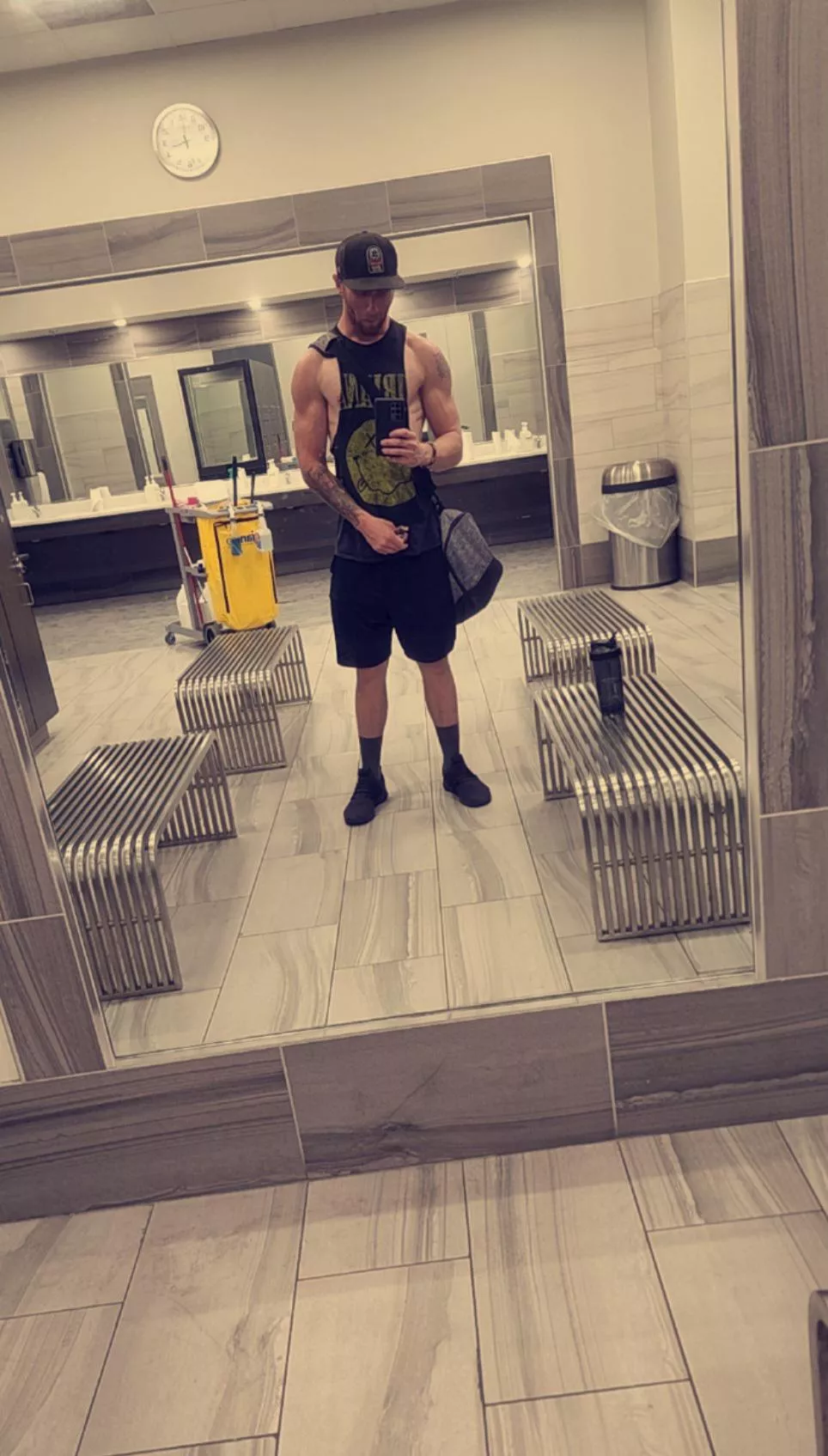 Leaving the Gym, DM me?