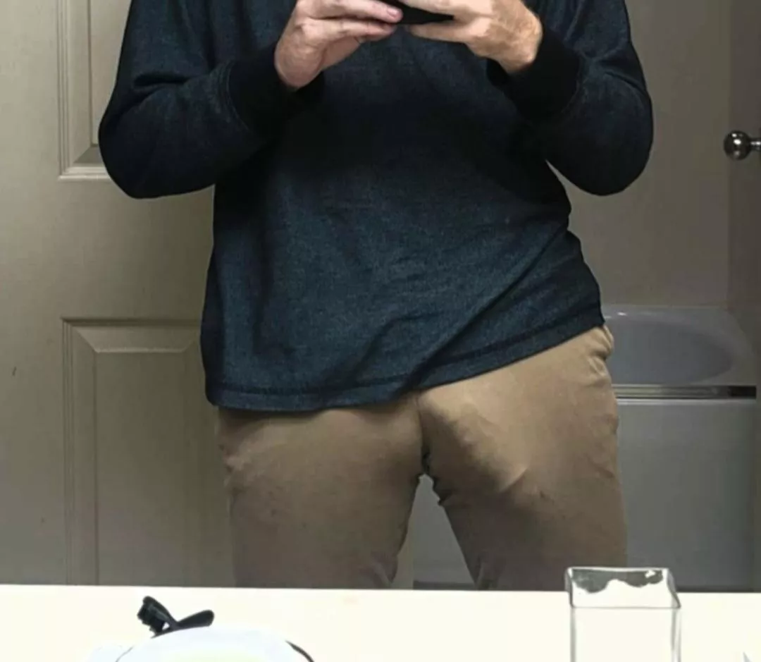 Might wear these pants out today. Shoukd I?