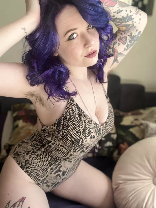 Slither on over to me! 🐍