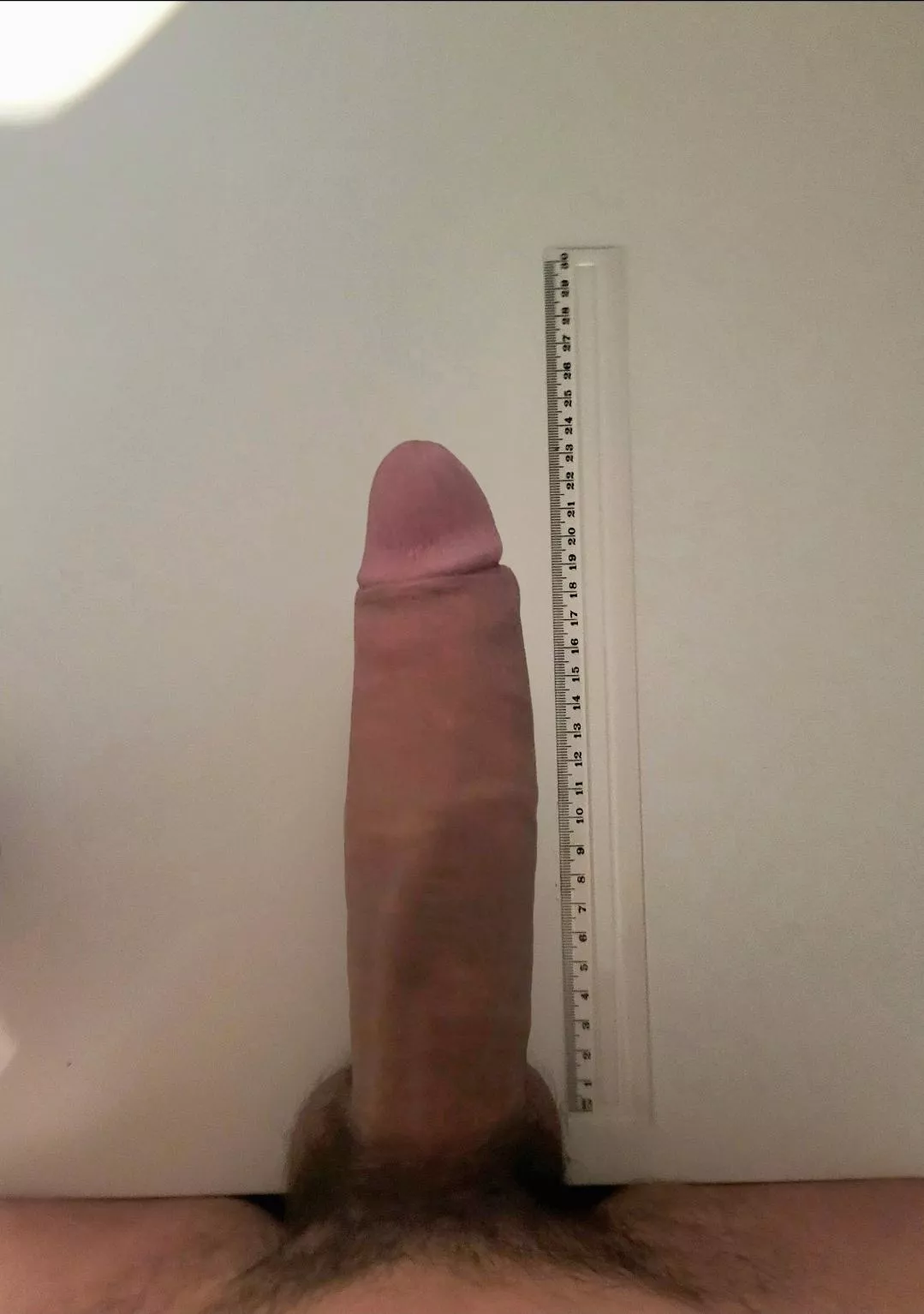 Upvote if i'm bigger, no exeptions.