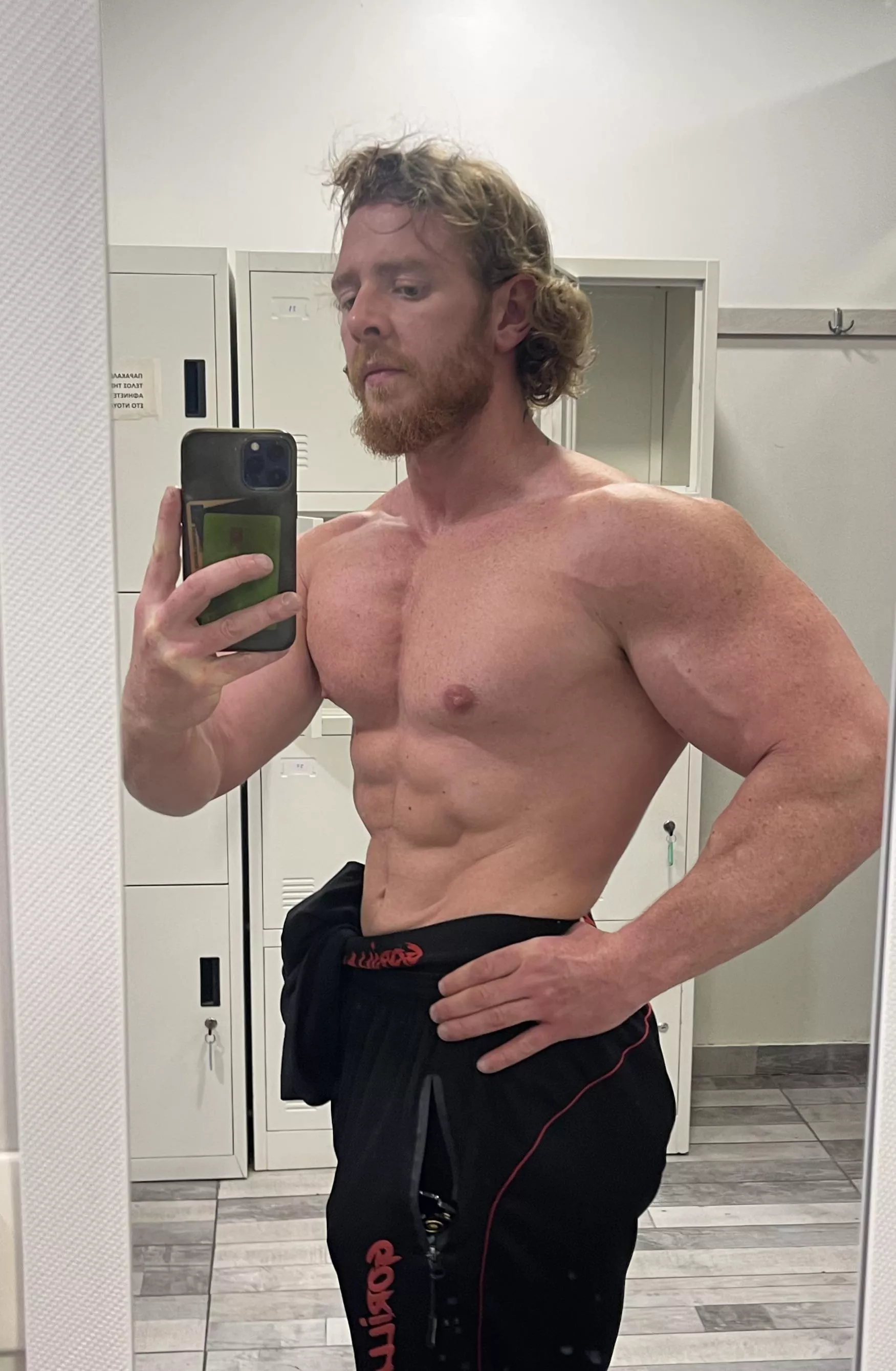 Wanna see me take my shorts off?