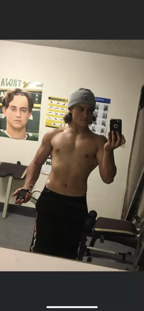 19 hung bros and bottoms hmu seffie03