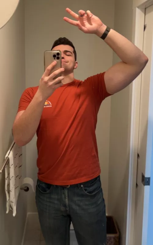 (21) send game suggestions!! I’m a sucker for games that are heavily story drive