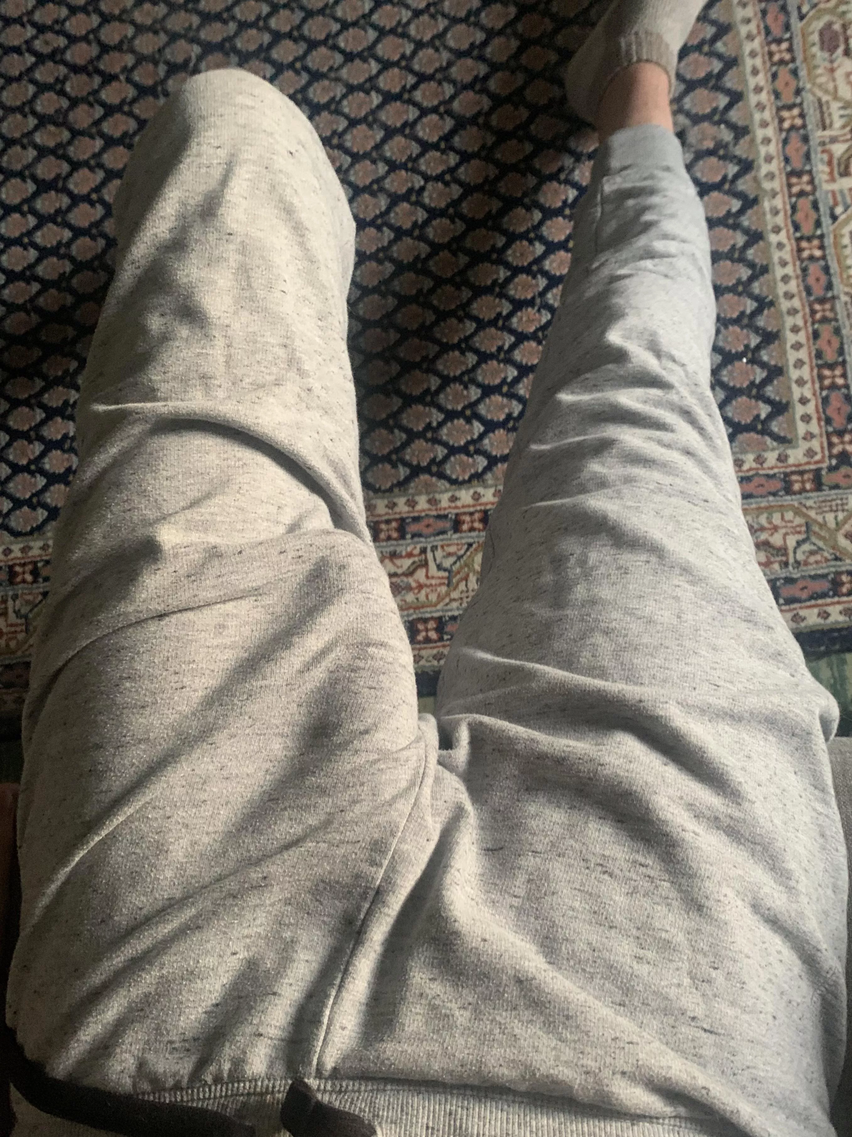 Are my sweats too distracting?