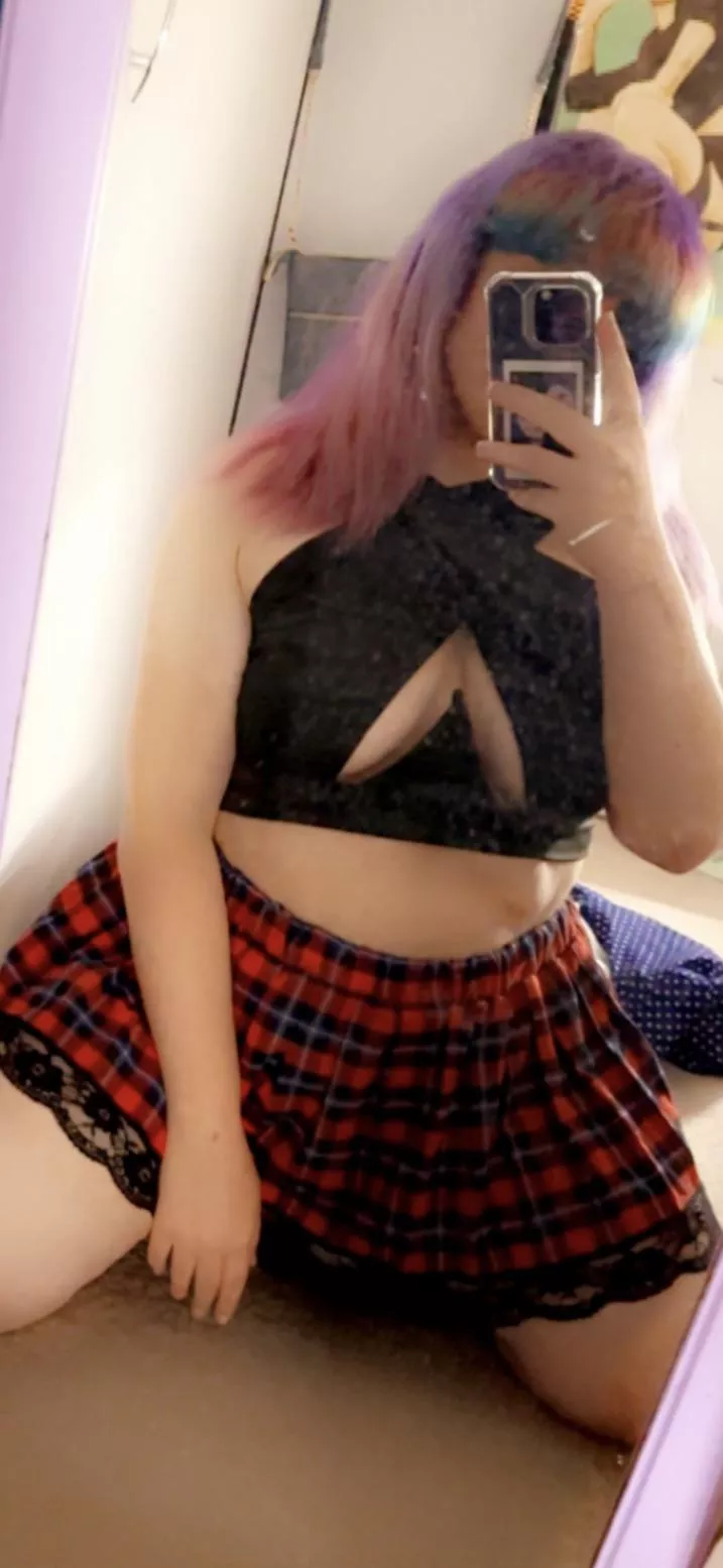 Big Titty goth girlfriend potential?