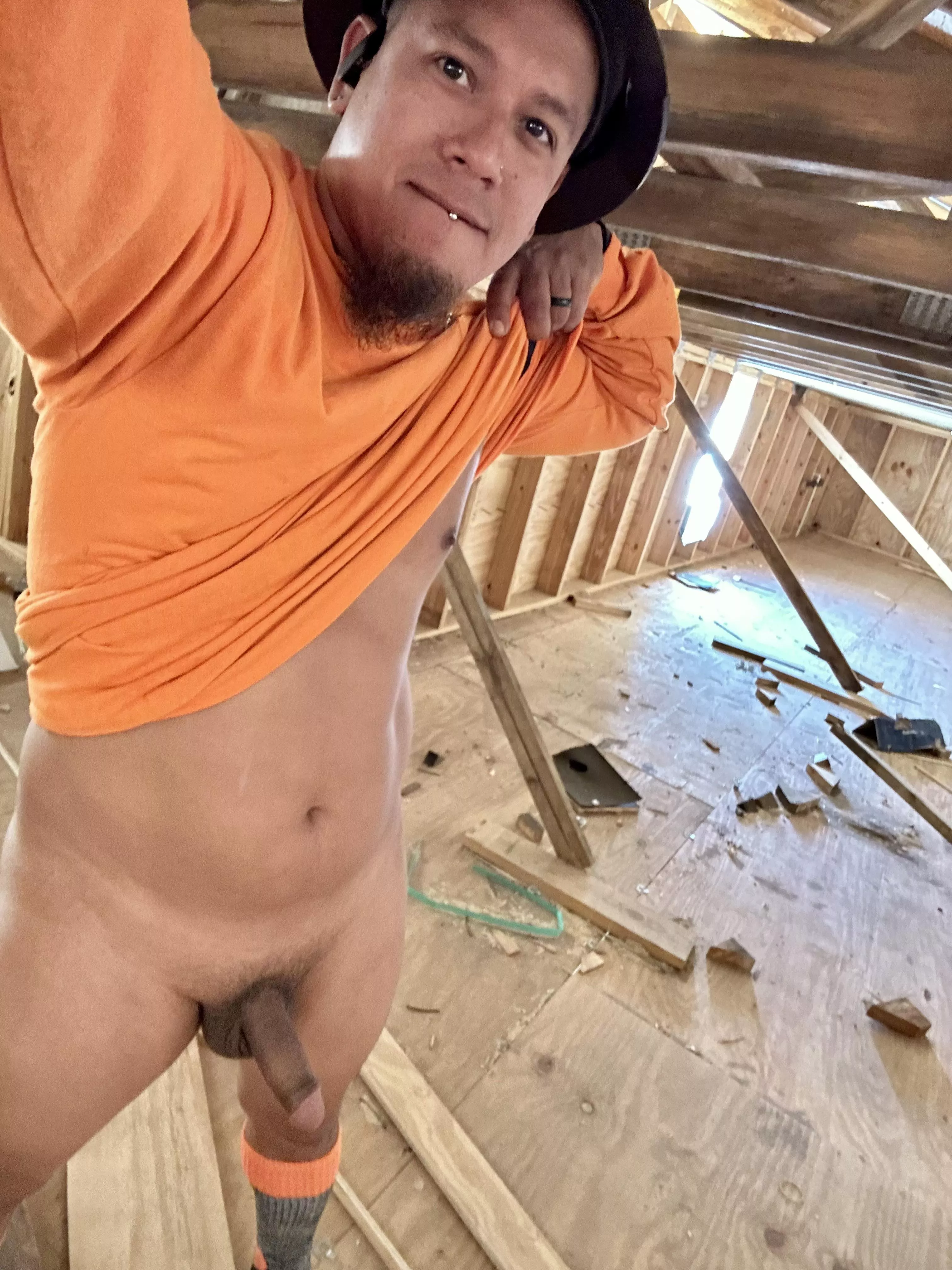 Decided to work without pants today😈😈