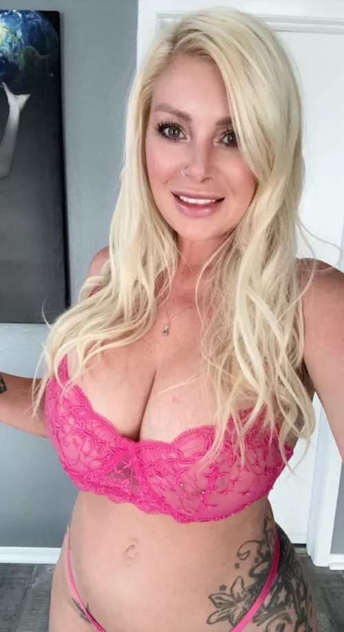 Do you like my new piercing?