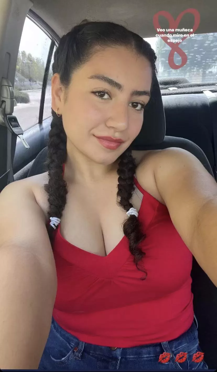 Fuck these fat Latina titties