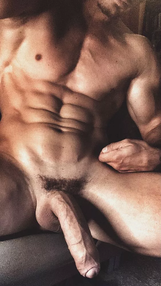 I could really use a pair of lips right now...