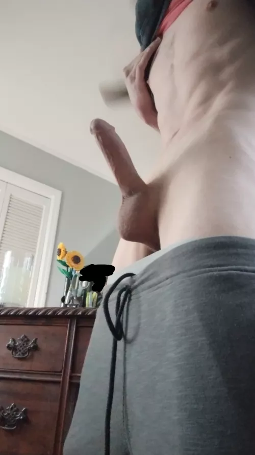 I wanna go to class relaxed 😜