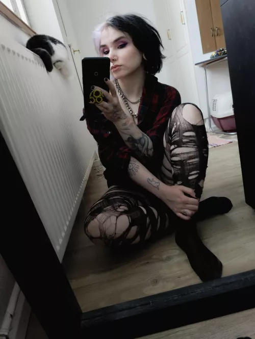 Idk when to throw away stockings