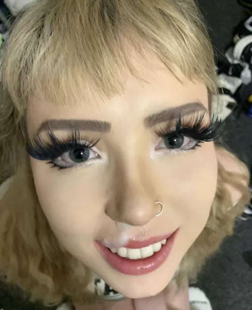 i’m a happy girl 🥰