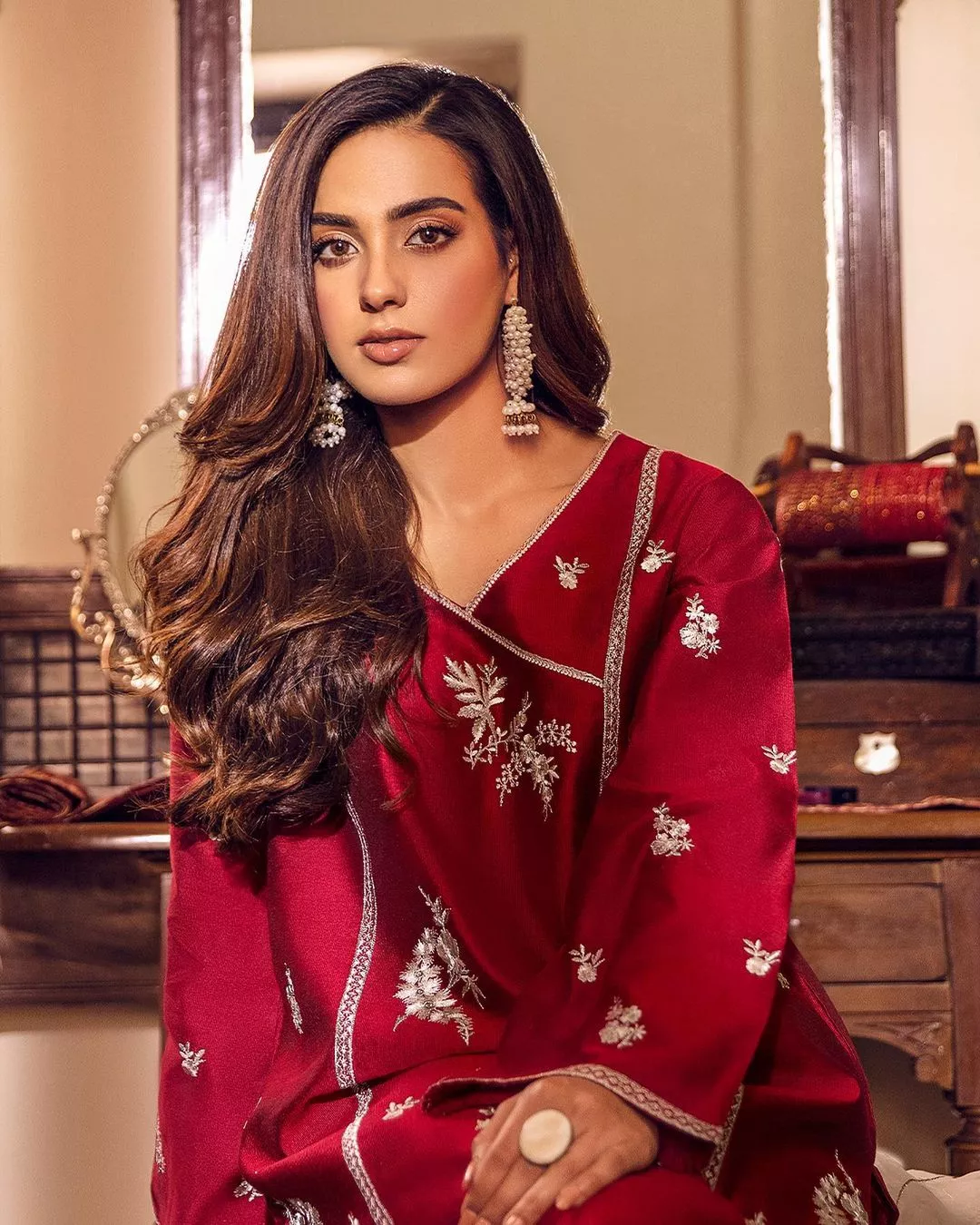 Iqra Aziz