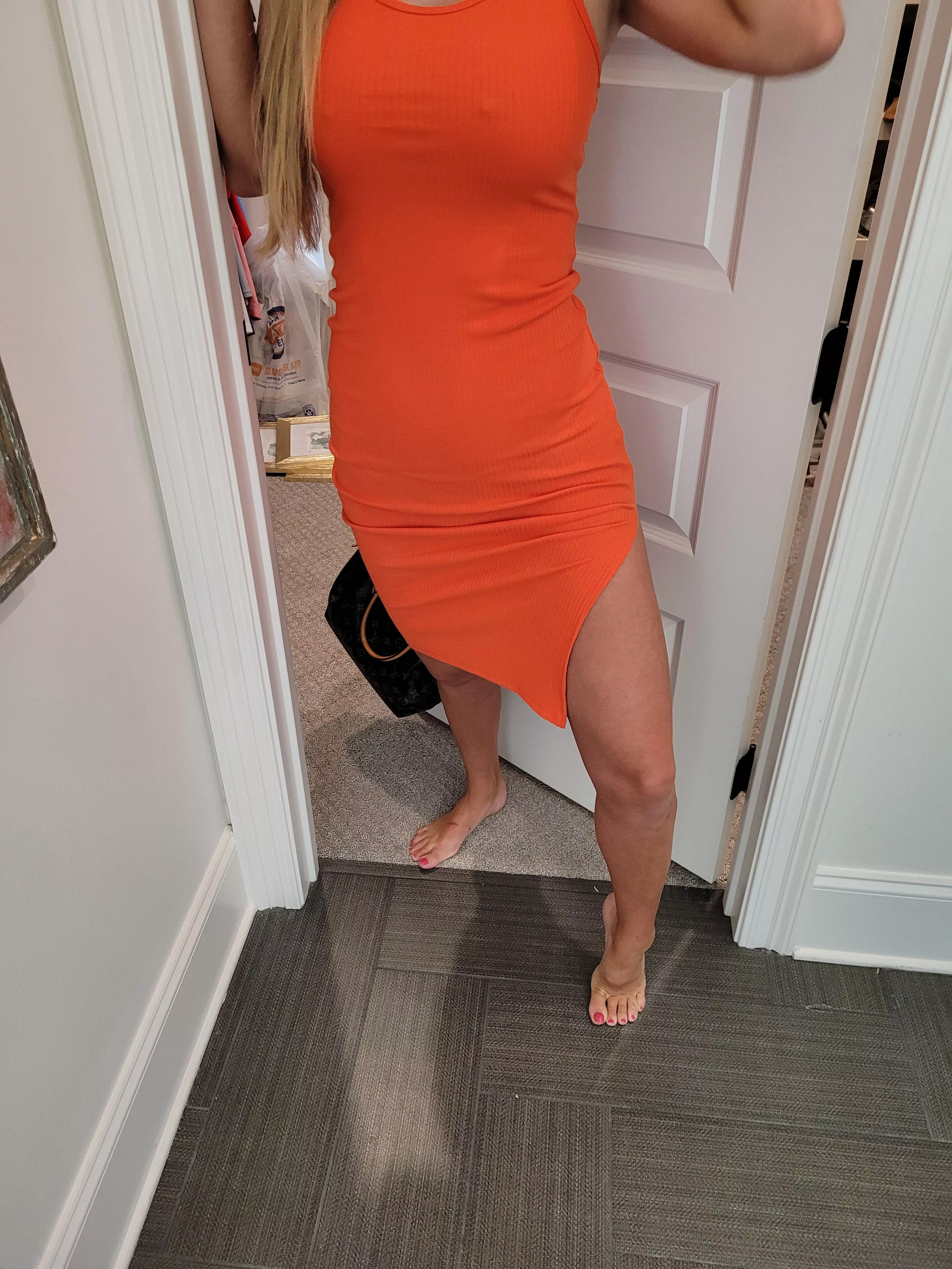 is orange a good color on me