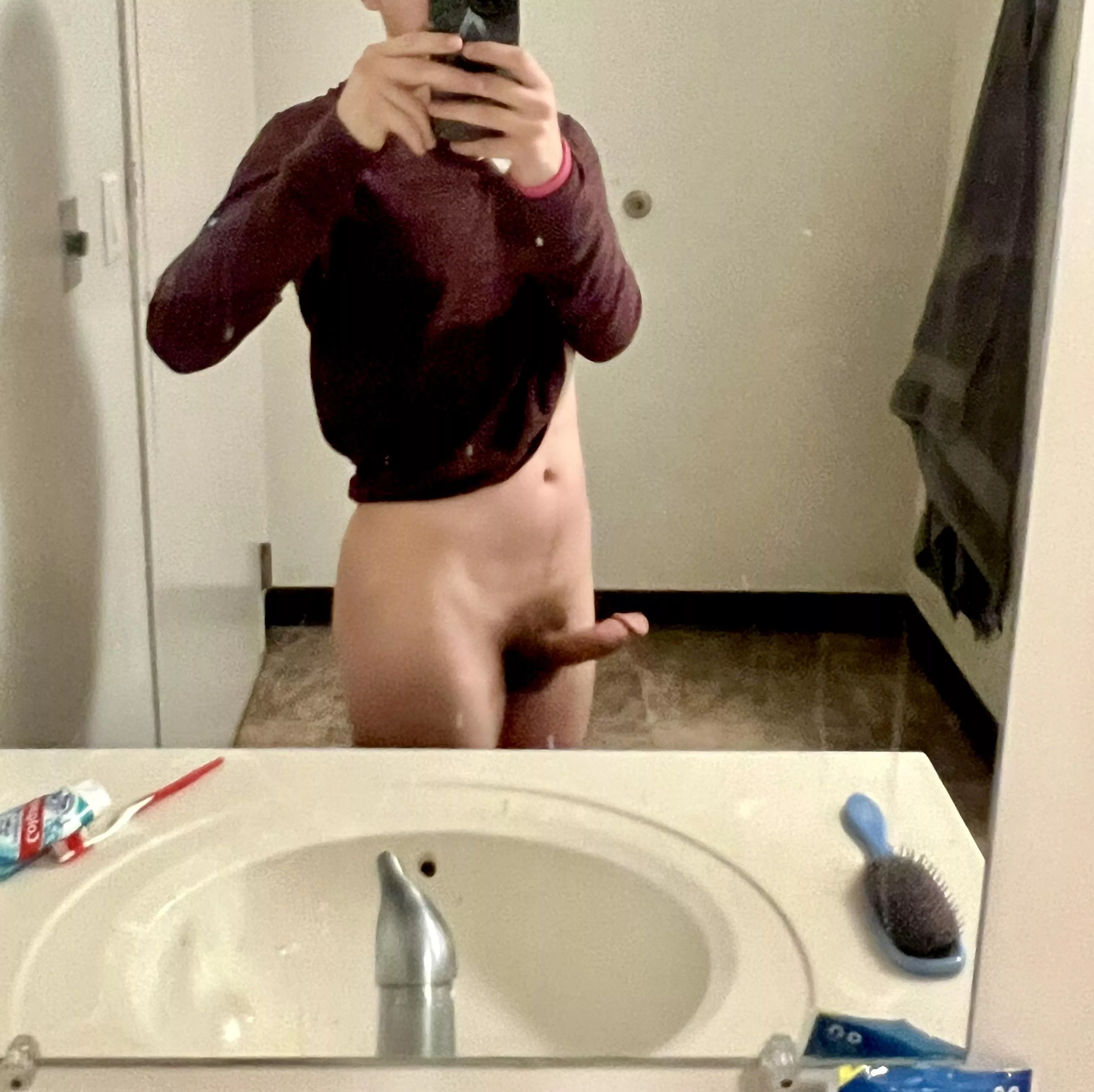 It’s my birthday! Who wants to blow on my candle ;3