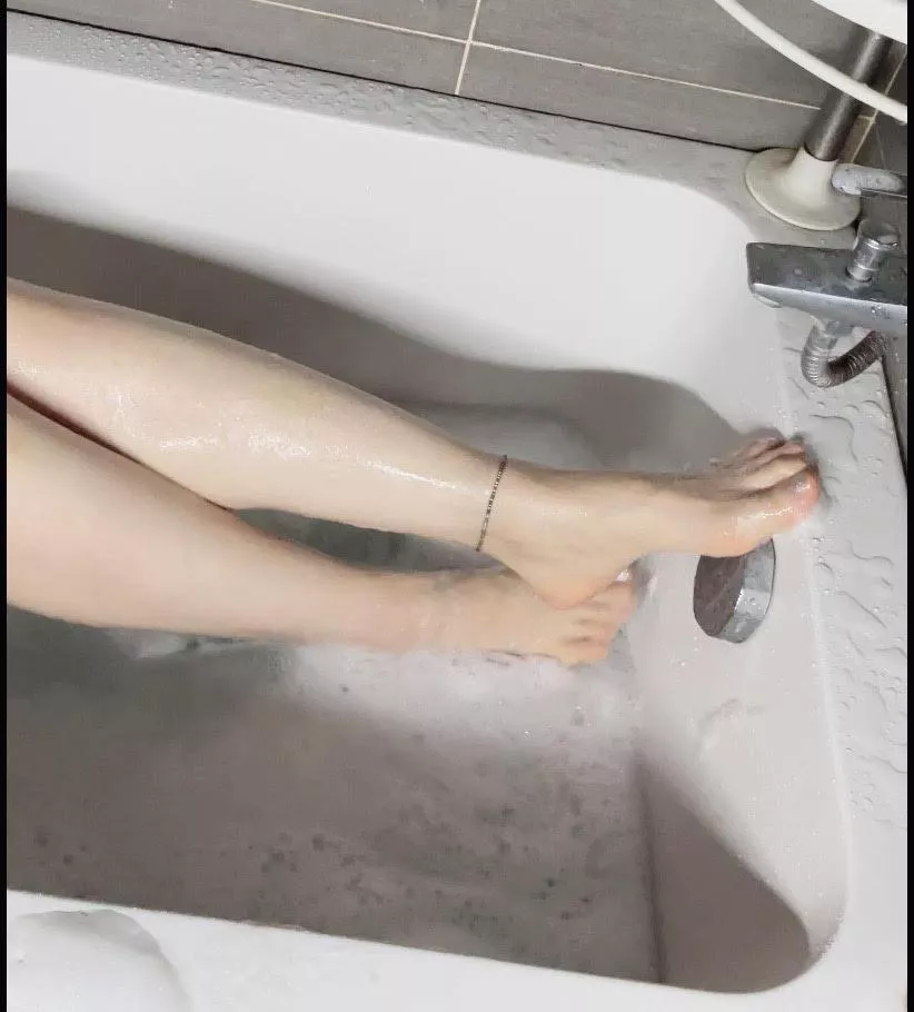 Love playing with soap with my feet
