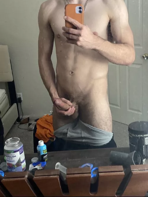 M21, cookie_s1701, send a body pic to be added to a gay group chat (abs only)