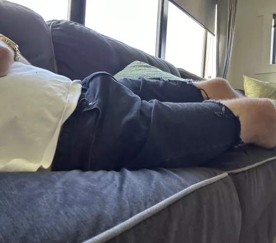 My friend’s package turns me on