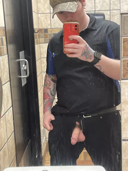 My work mirror is dirty lol