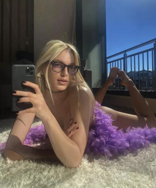 say hi if you’d fuck me ;)