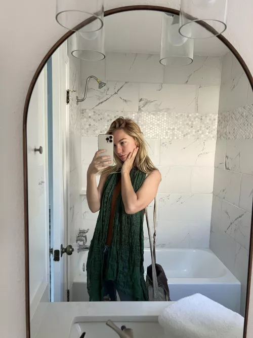 Sleepy but cute ✨🫶🏻💚