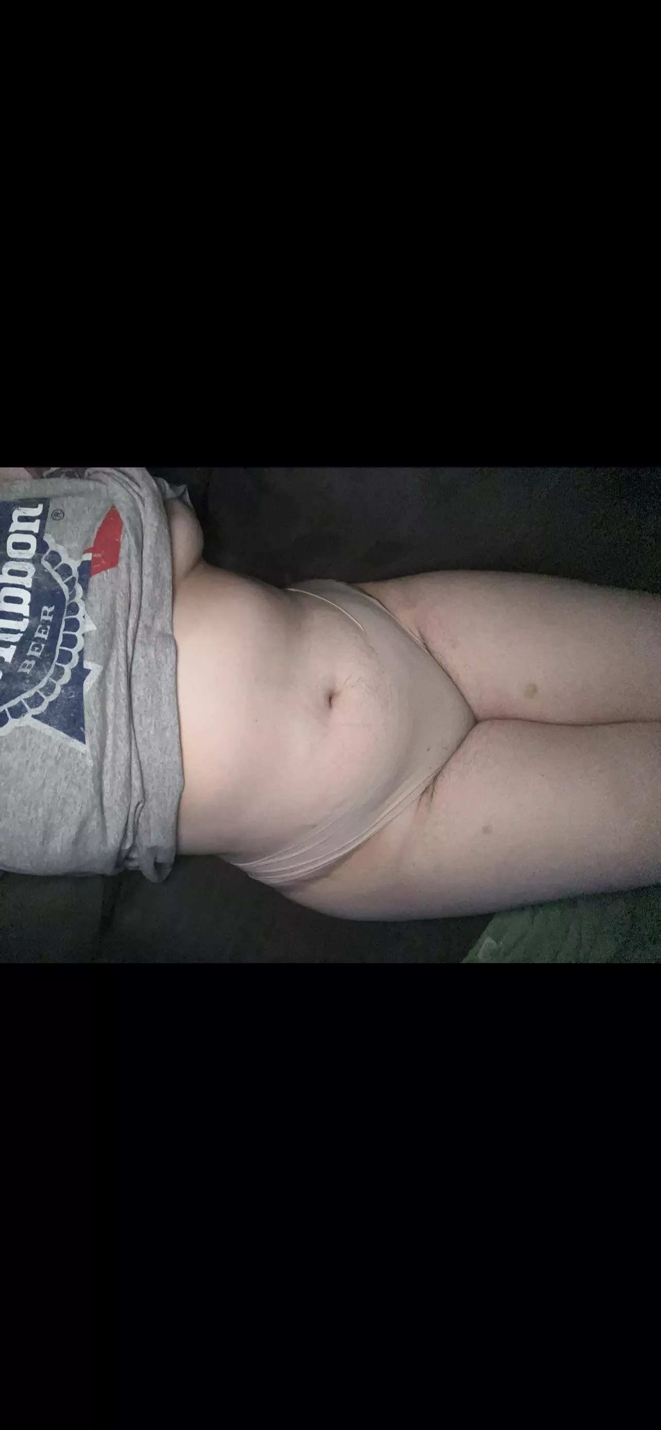 Someone come kiss me 🥰😛