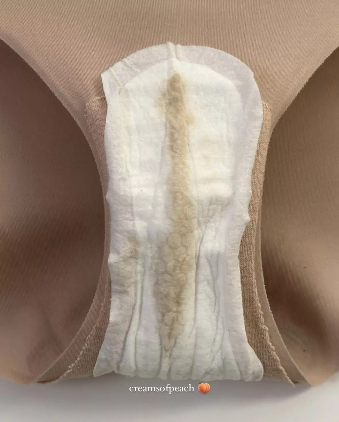 Super juicy panty liner for your sniffing and tasting pleasure.