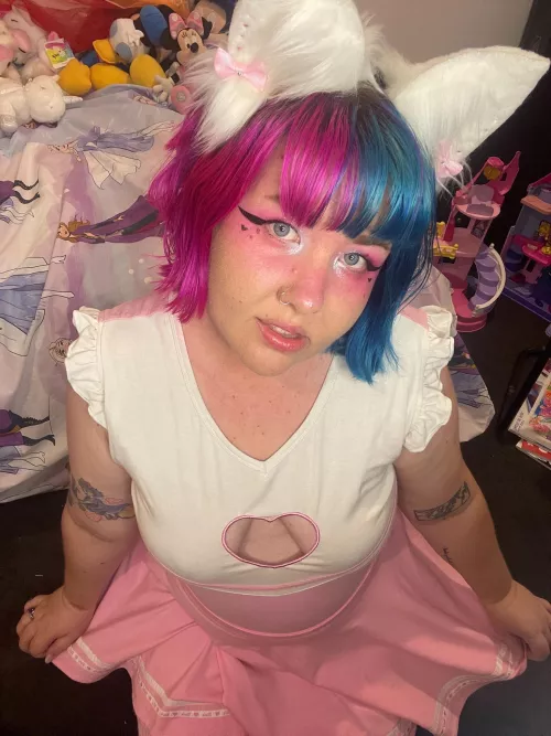 This kitten needs a warm lap to nap in.