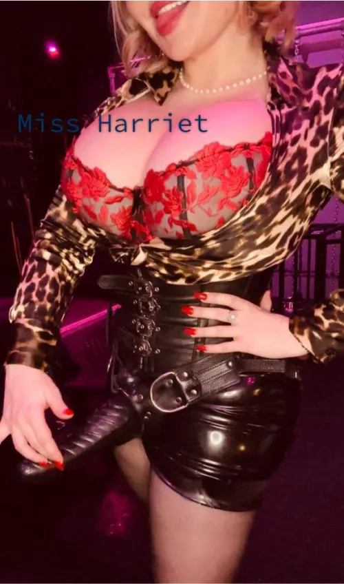 Today we level up your anal training!