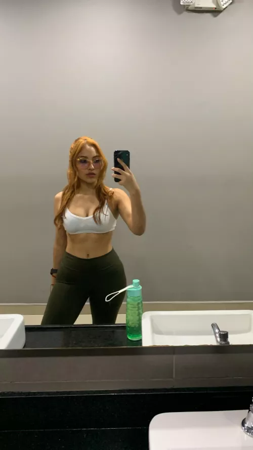 upvote if you'd let me dominate you [domme] [oc]