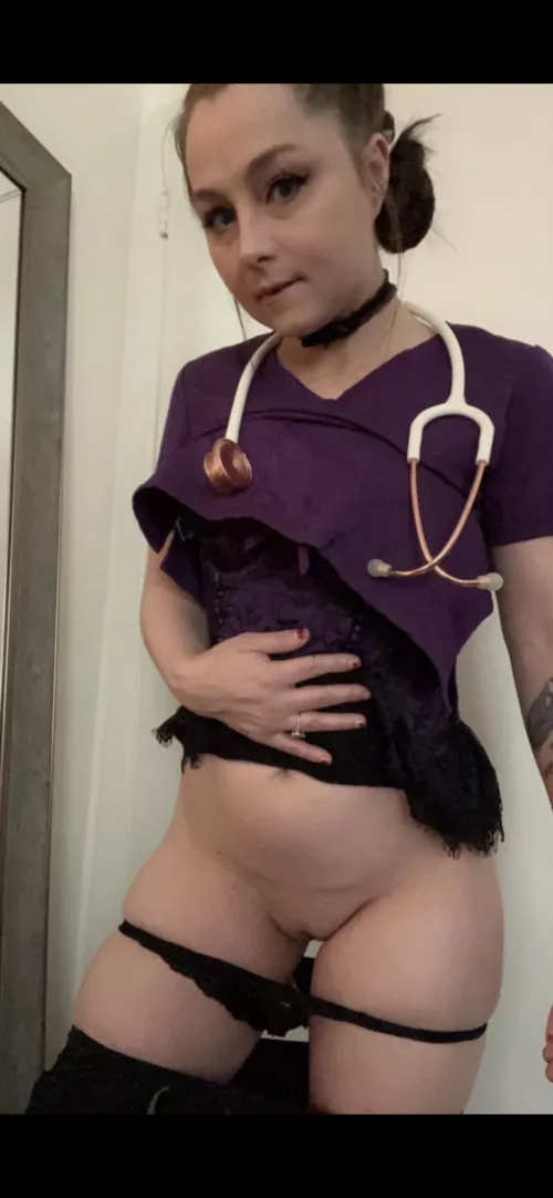 Want a closer look? I’m in the breakroom! See you soon💋😈💋😈