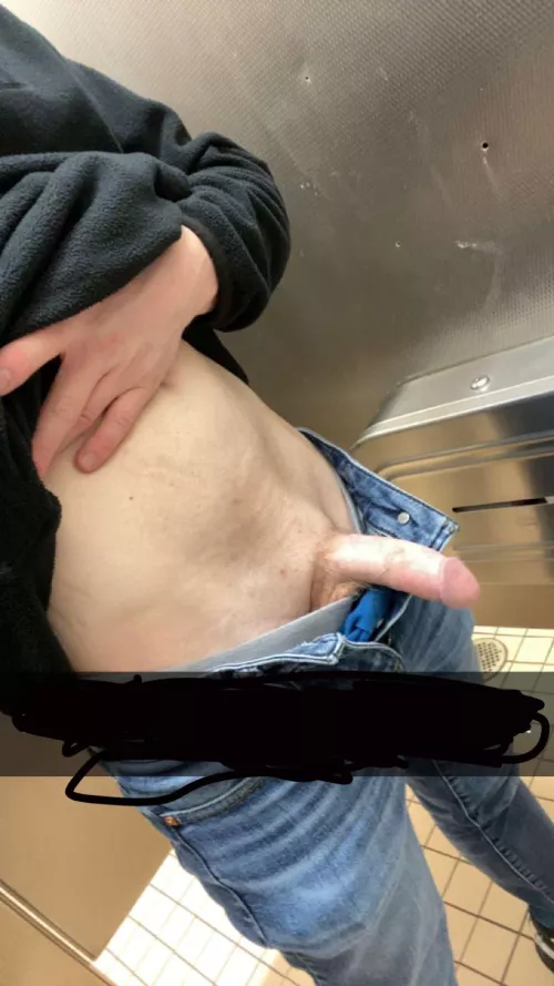 When your boyfriend makes you hard at work 🤭