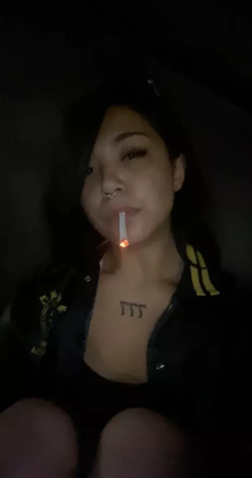 Aren't those eyes inviting..