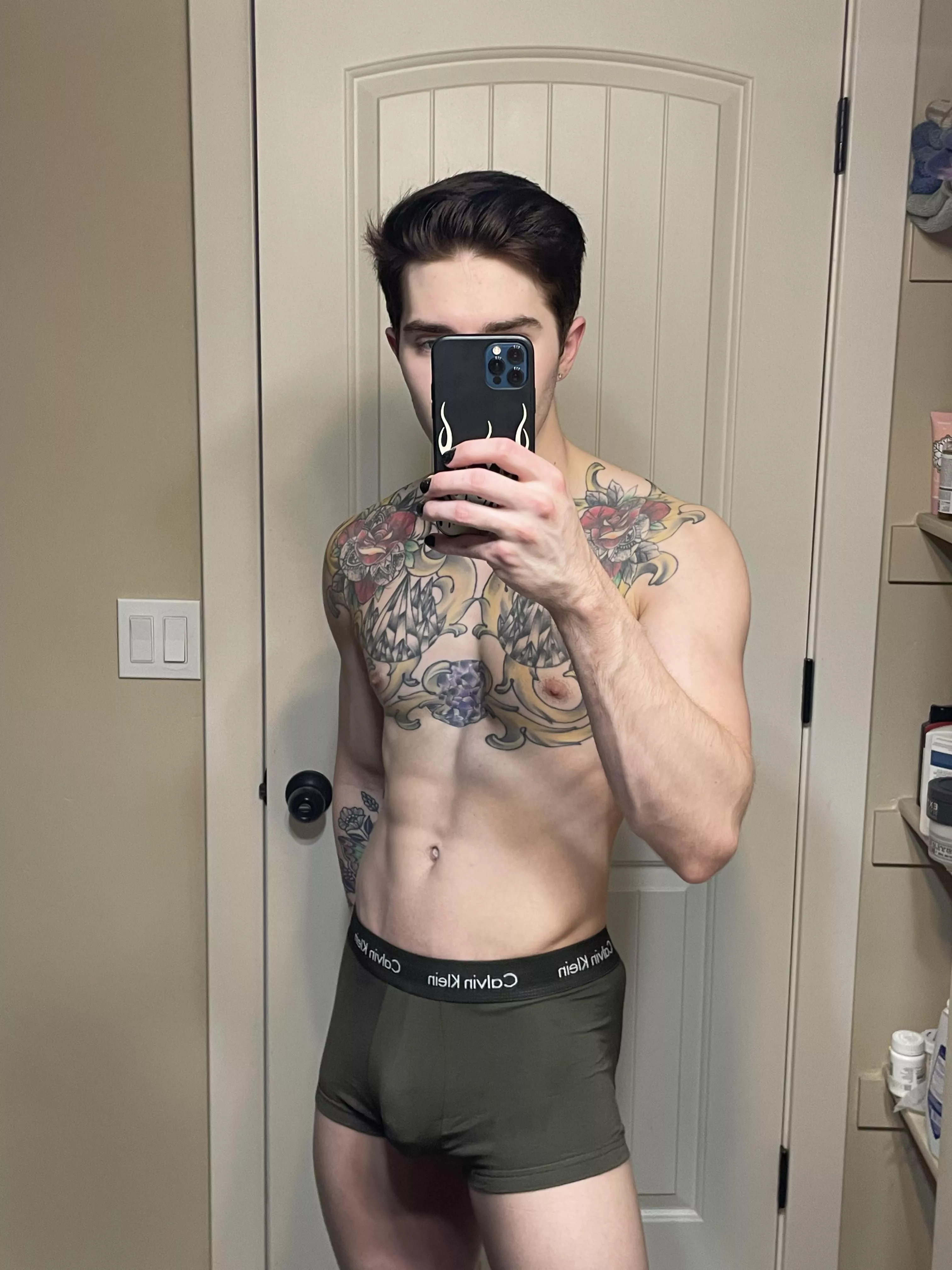 Army green Calvin’s