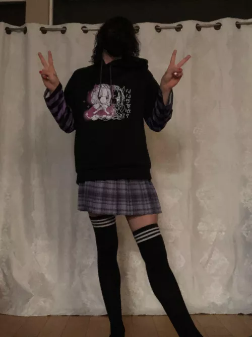 call me cute and i’ll melt😖