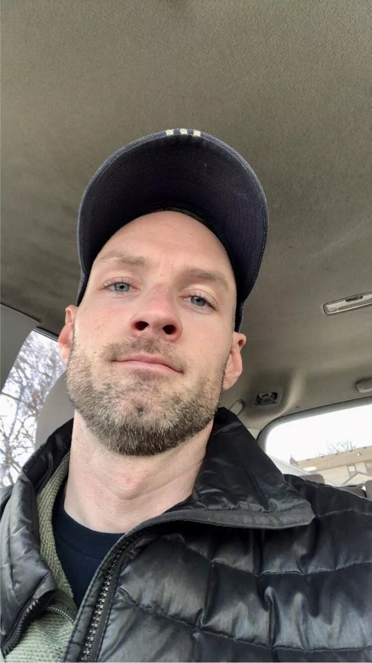 Happy Friday, have a great weekend bros! 🌞