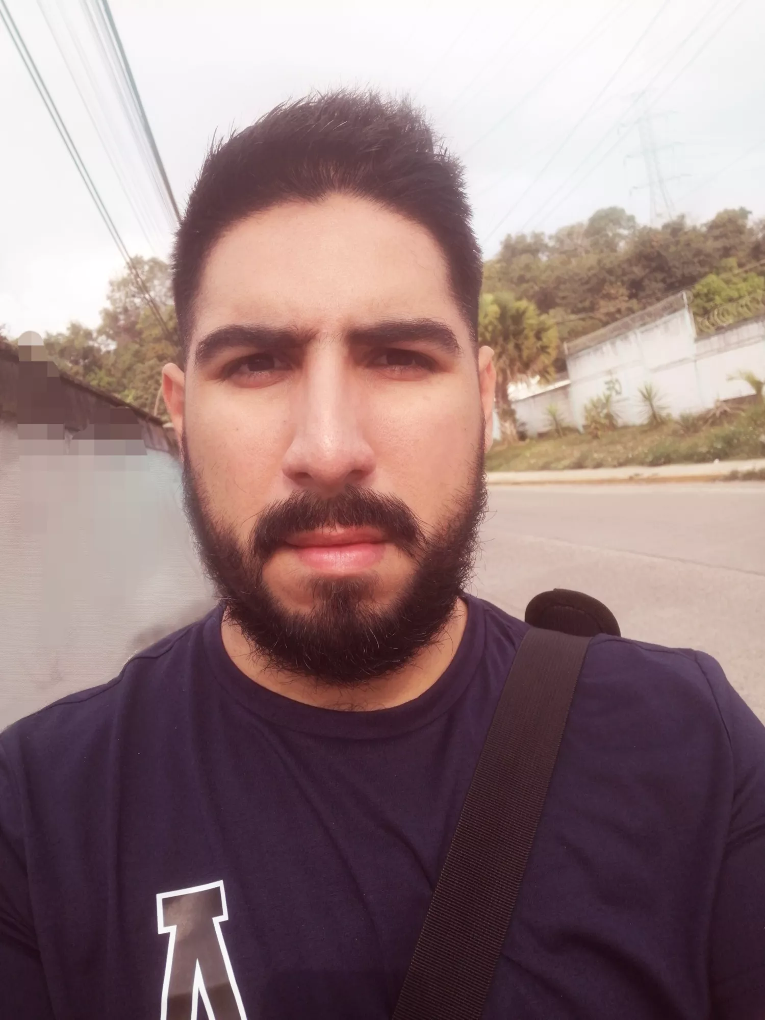 Have a beautiful morning everybody! Just trying to connect with handsome guys out here 🤗