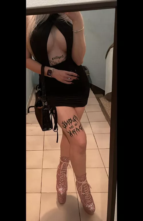 heeey, it’s me again😌🖤