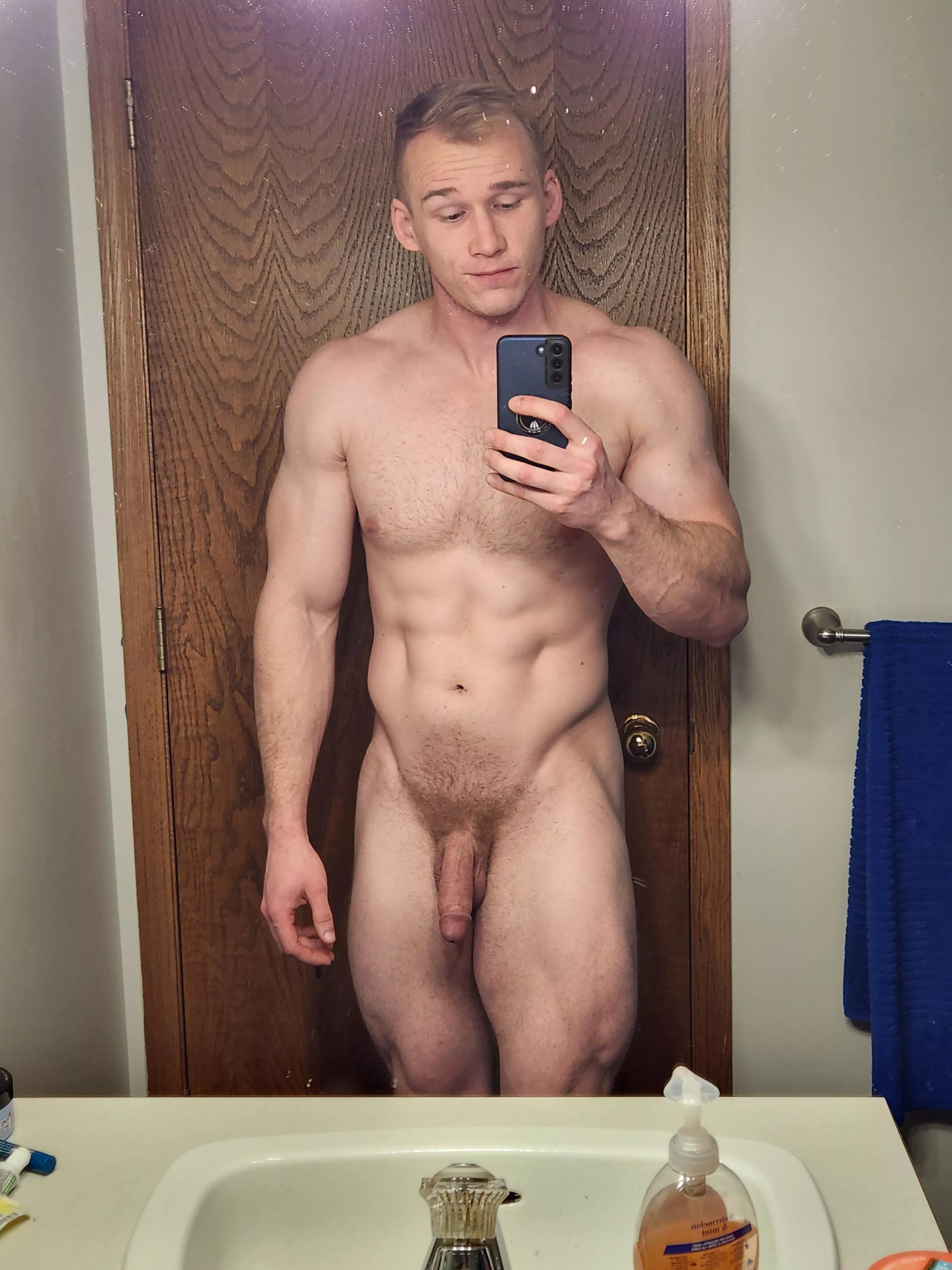 I know I need a tan 😫