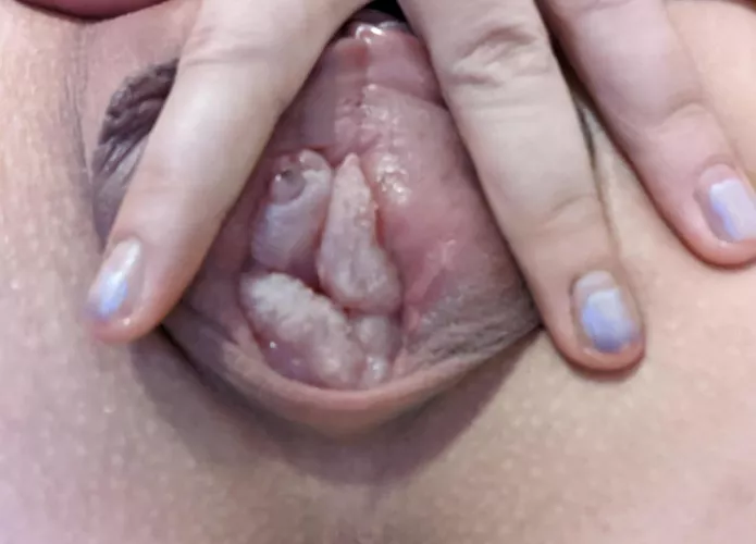 I pumped only the inner this time, I'm in love about how it feels and the prolapsed like look😍🤤