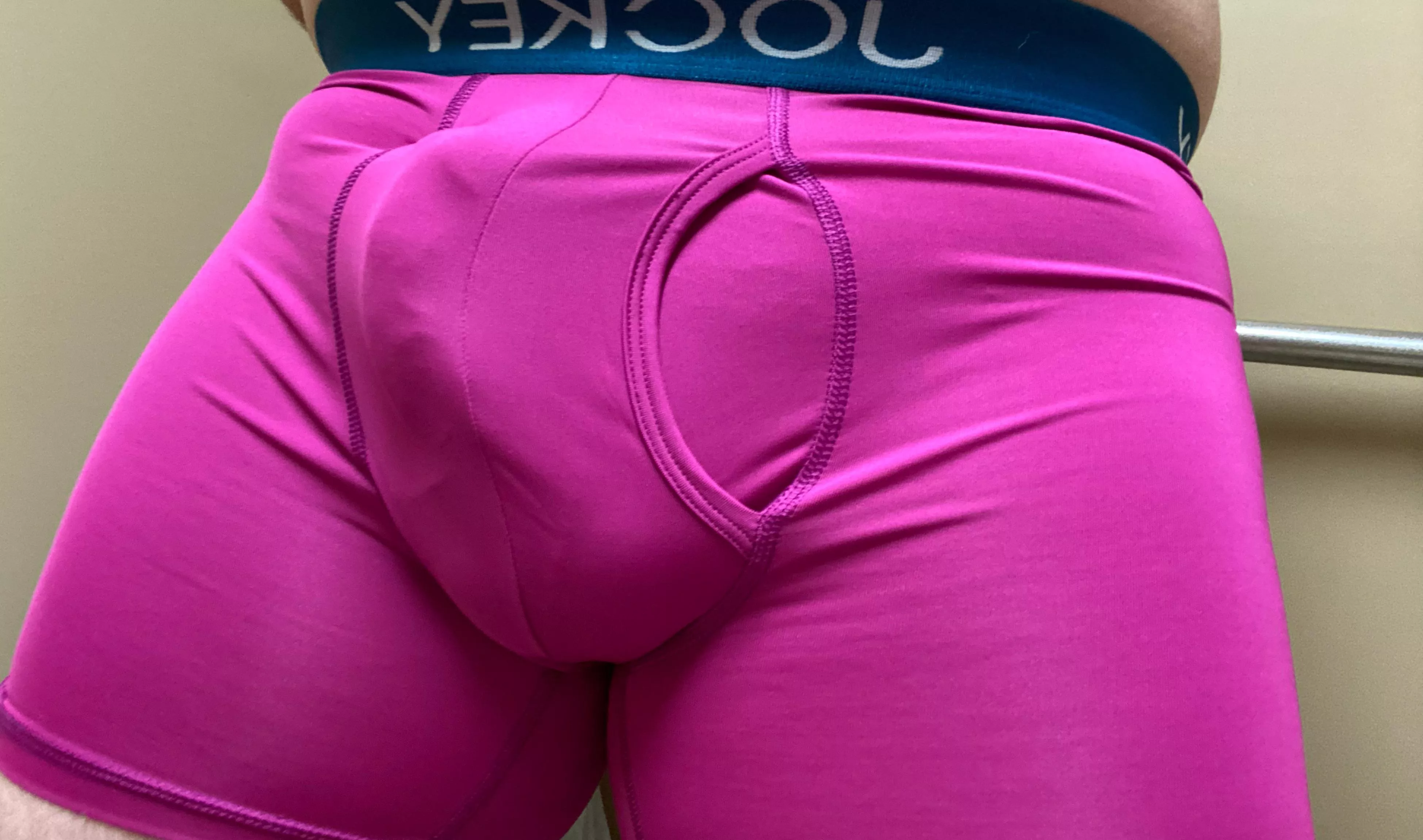 I really think this color shows a lot