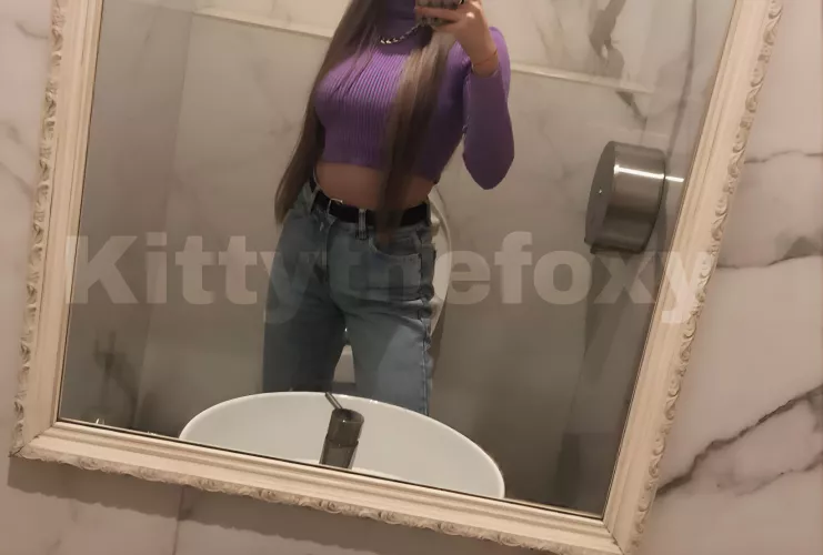 Love my purple top