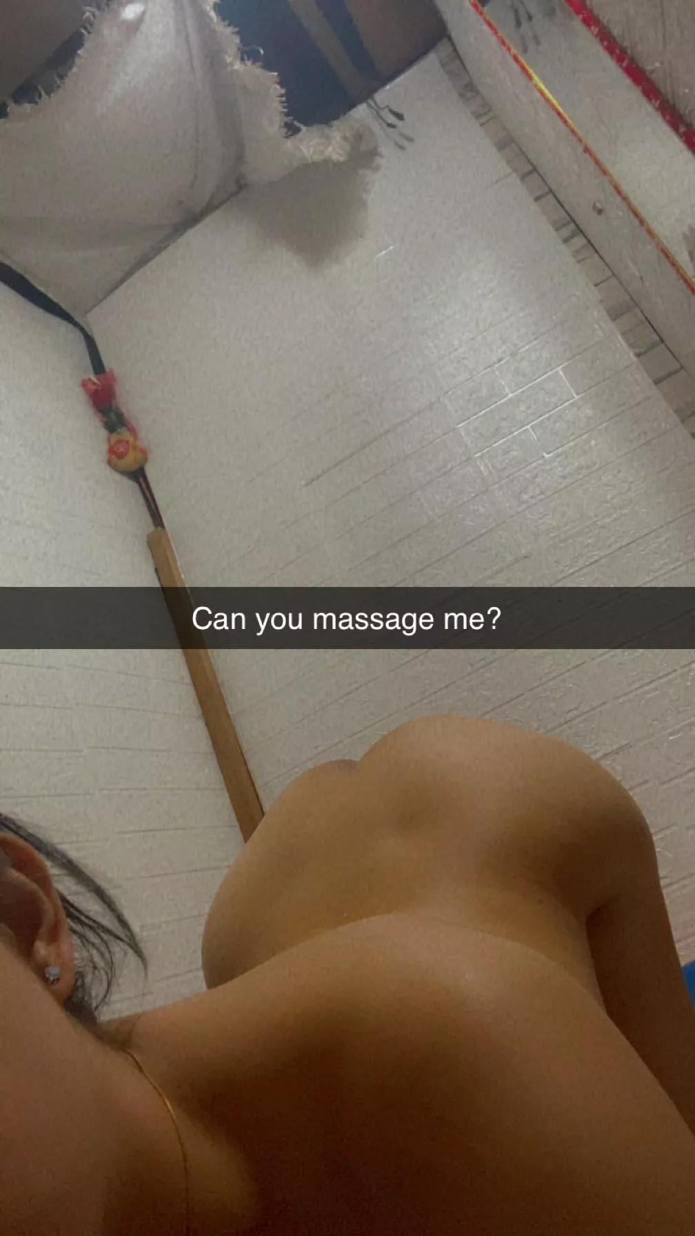 Massage me? Snapchat @padjrosello