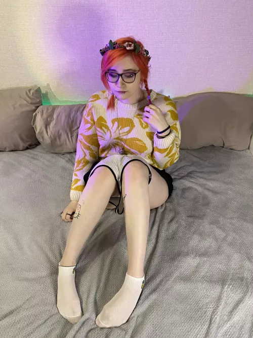 Oh, hey! How are you today, love? (*¯︶¯*)