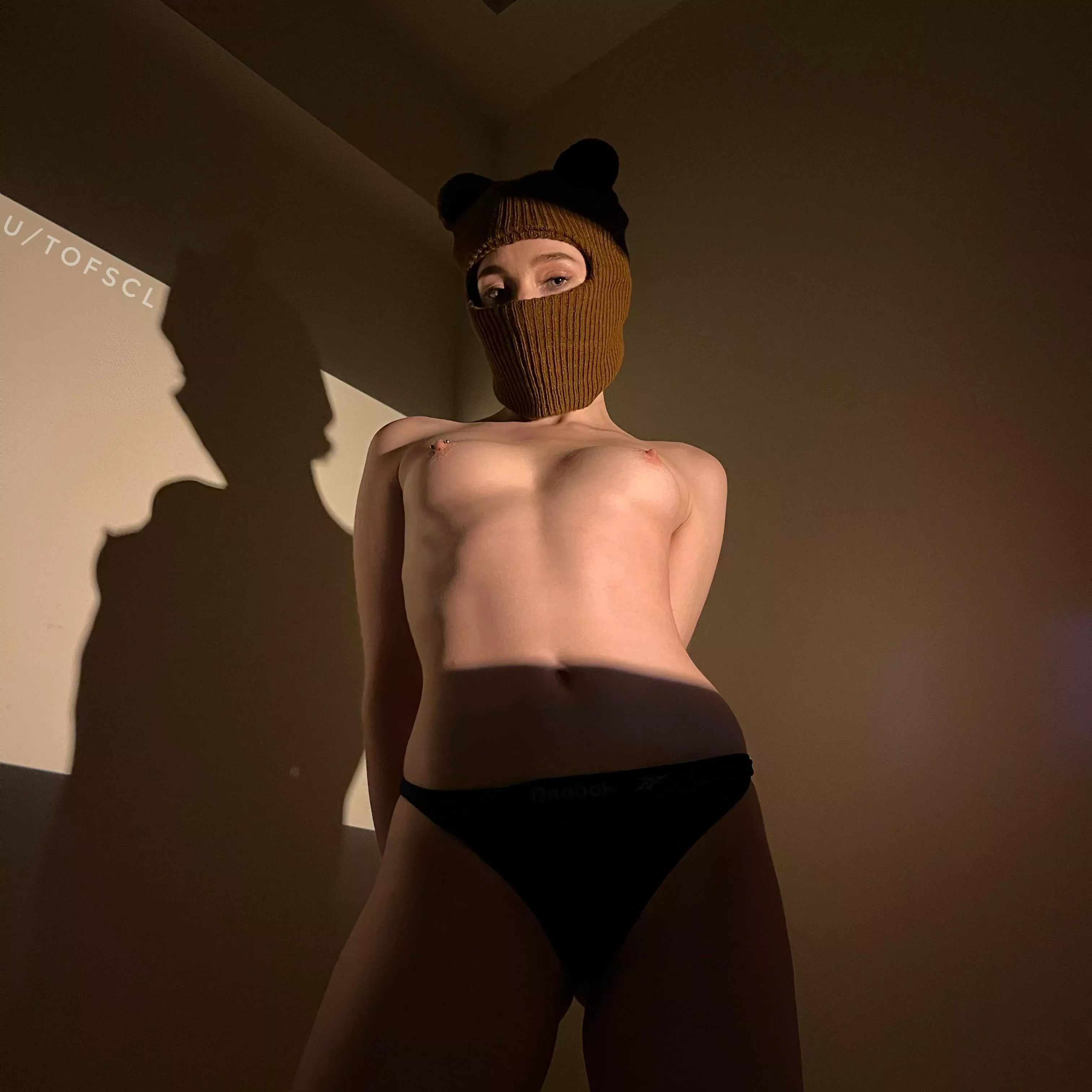 Threesome with you, me, and my shadow? [F] 👩‍👩‍👦