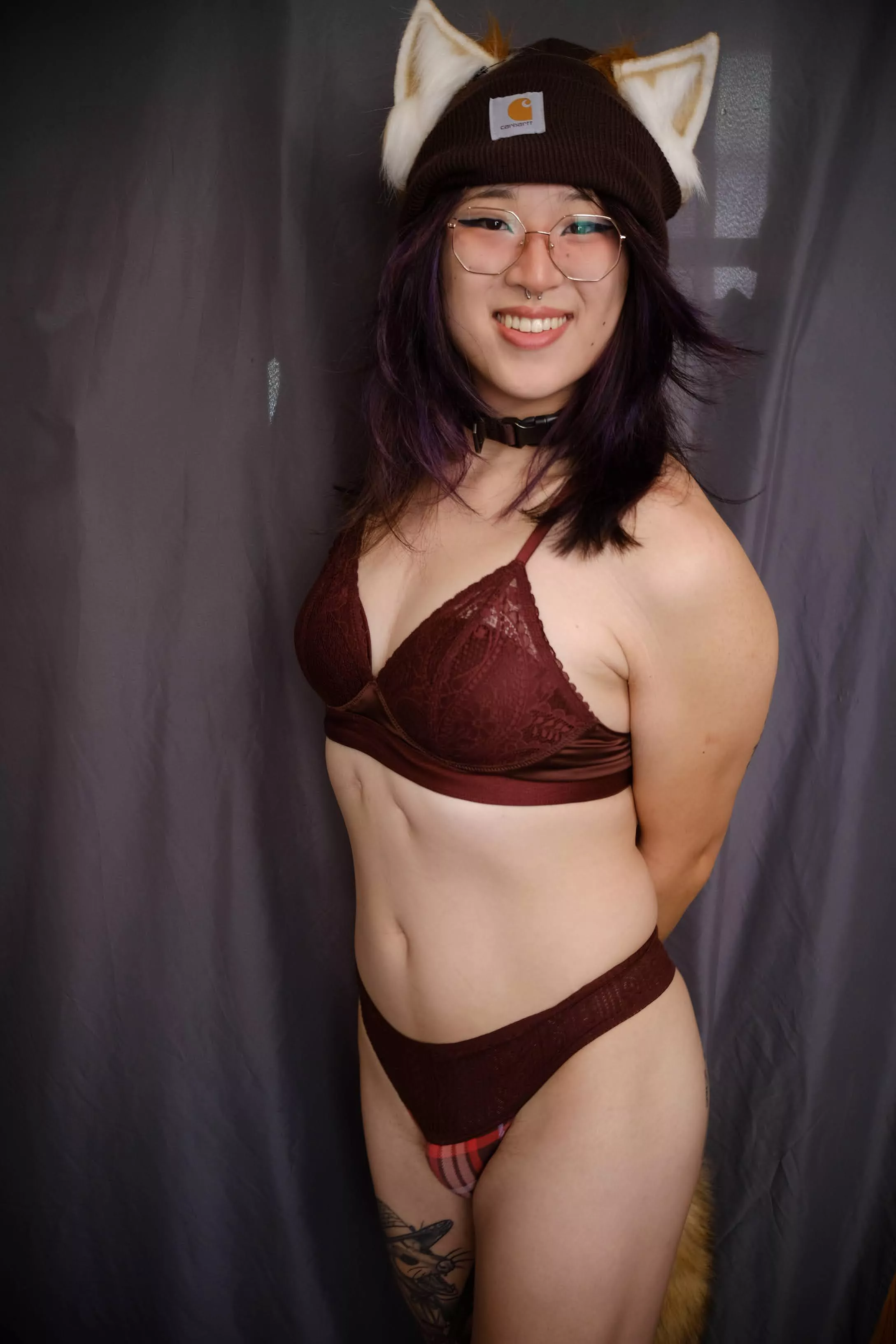 Tiny puppygirl bulge