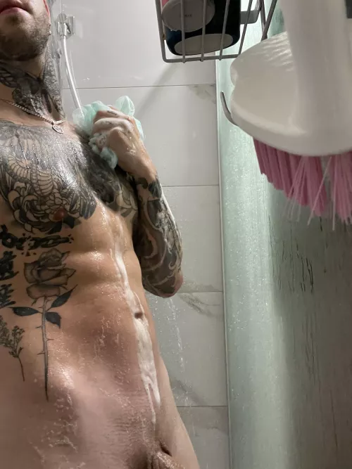 Wanna have a steamy bath with you 😉